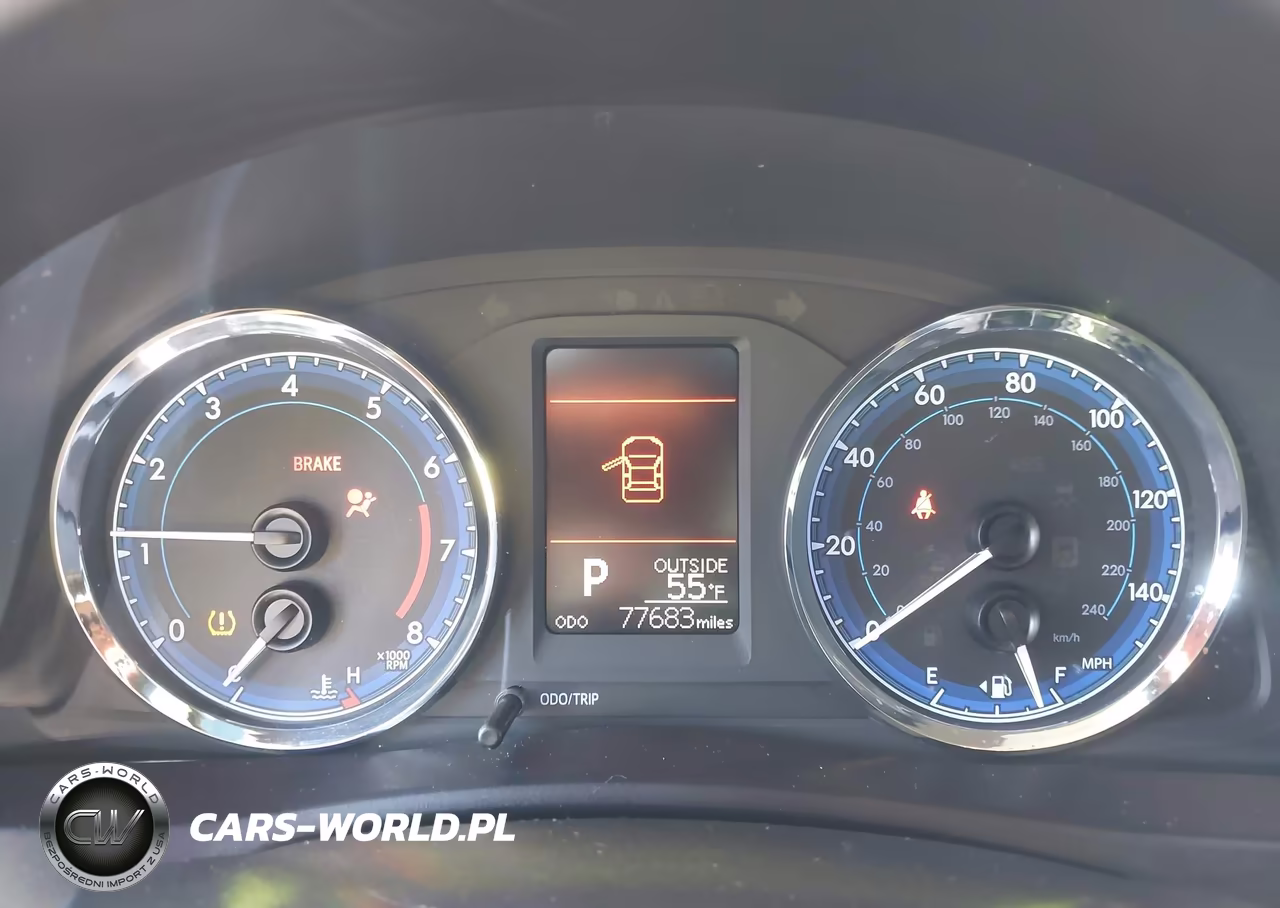 2018 Toyota Corolla Le VIN:5YFBURHE7JP761813 - 7