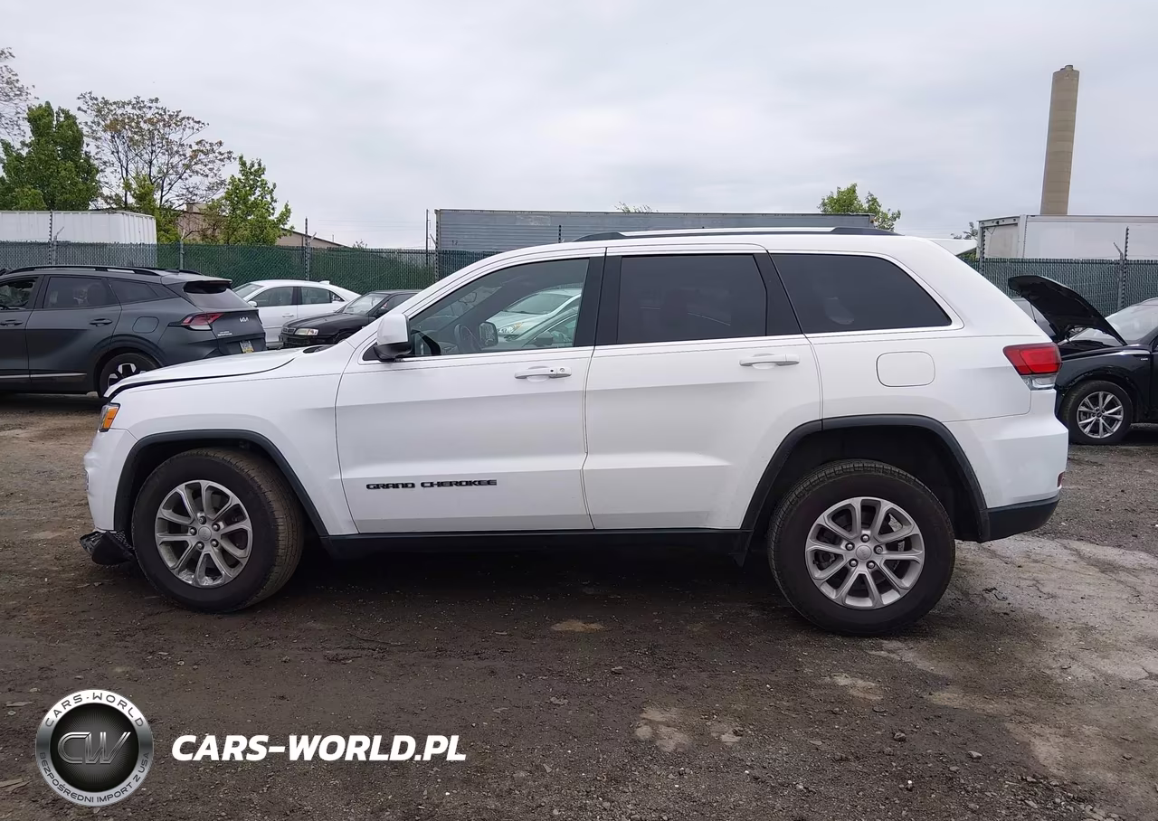 2021 Jeep Grand Cherokee Laredo X 4X4 VIN:1C4RJFAGXMC542066 - 13