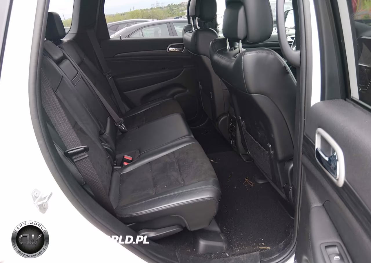 2021 Jeep Grand Cherokee Laredo X 4X4 VIN:1C4RJFAGXMC542066 - 8