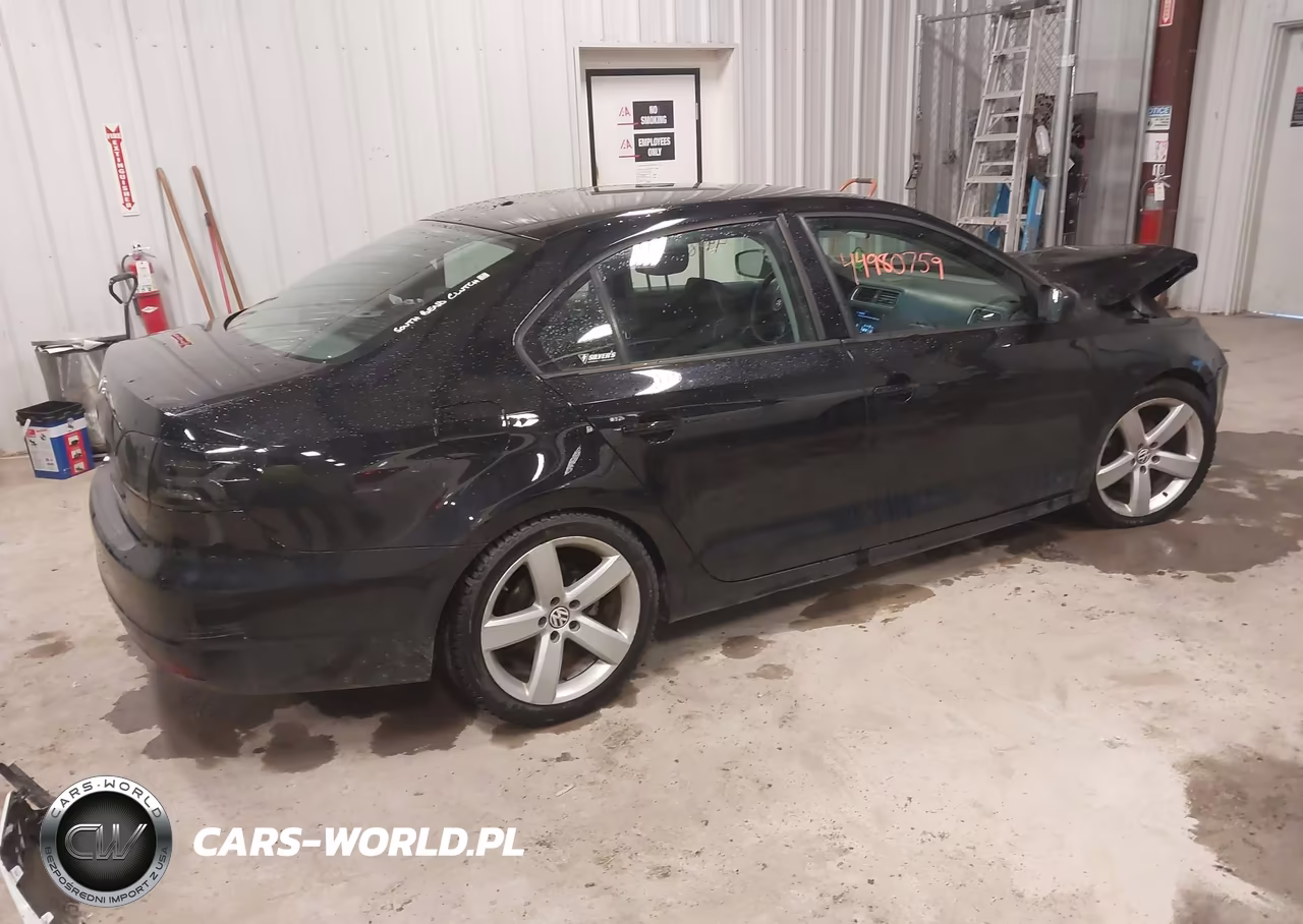 2014 Volkswagen Jetta 2.0L S VIN:3VW1K7AJ8EM391561 - 4