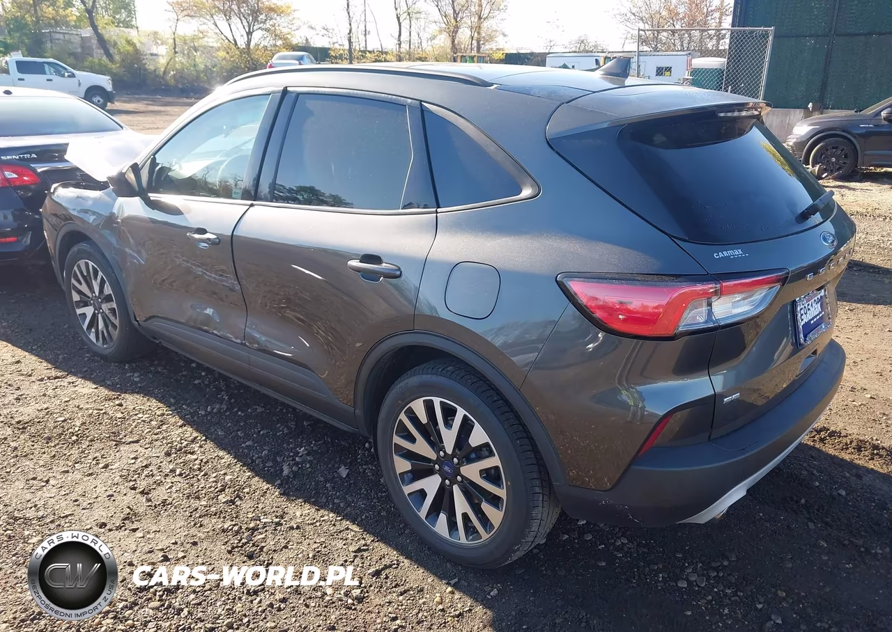 2020 Ford Escape Se Sport Hybrid VIN:1FMCU9BZ2LUC14966 - 3