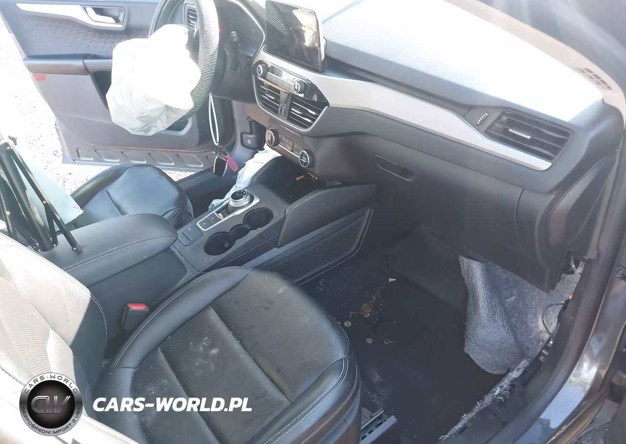 2020 Ford Escape Se Sport Hybrid VIN:1FMCU9BZ2LUC14966 - 5