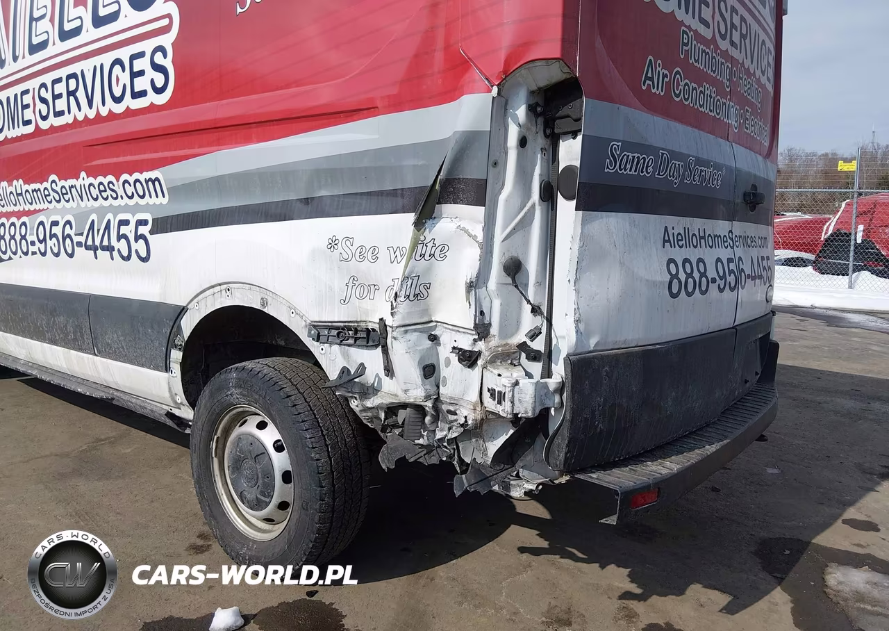 2021 Ford Transit-250 VIN:1FTBR1C87MKA99786 - 17