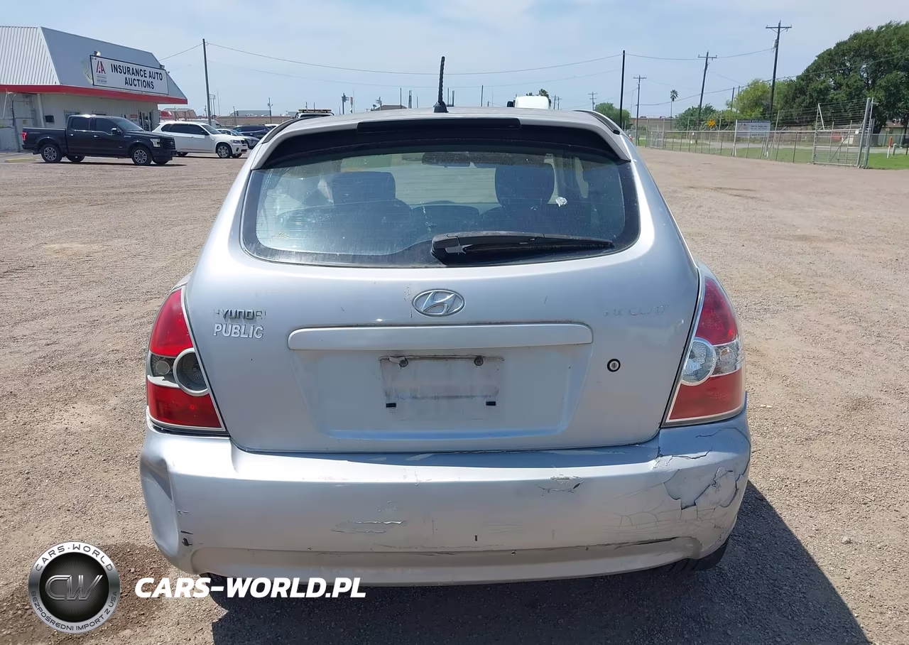 2007 Hyundai Accent Se VIN:KMHCN36C17U044024 - 16