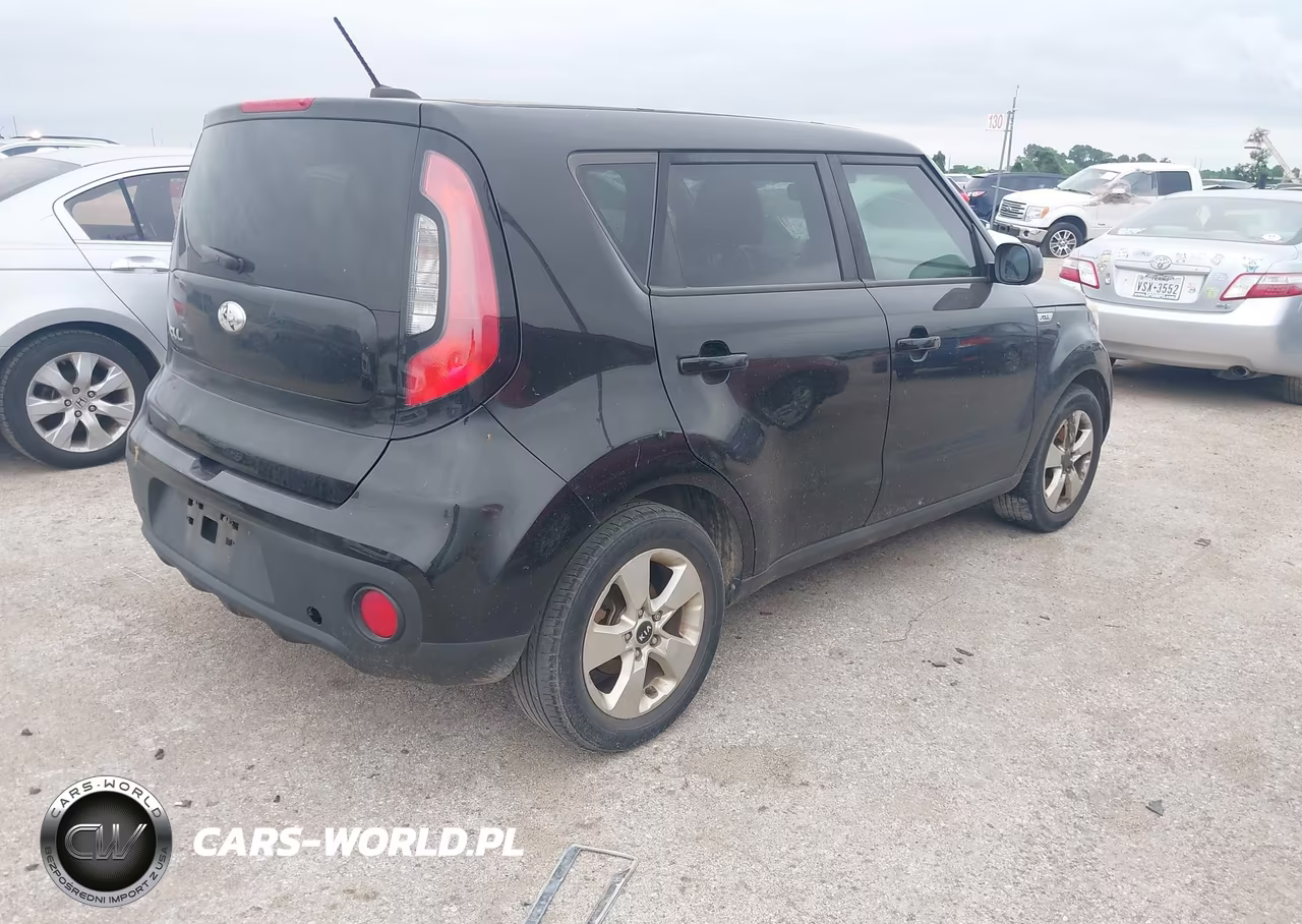 2018 Kia Soul VIN:KNDJN2A25J7600183 - 4