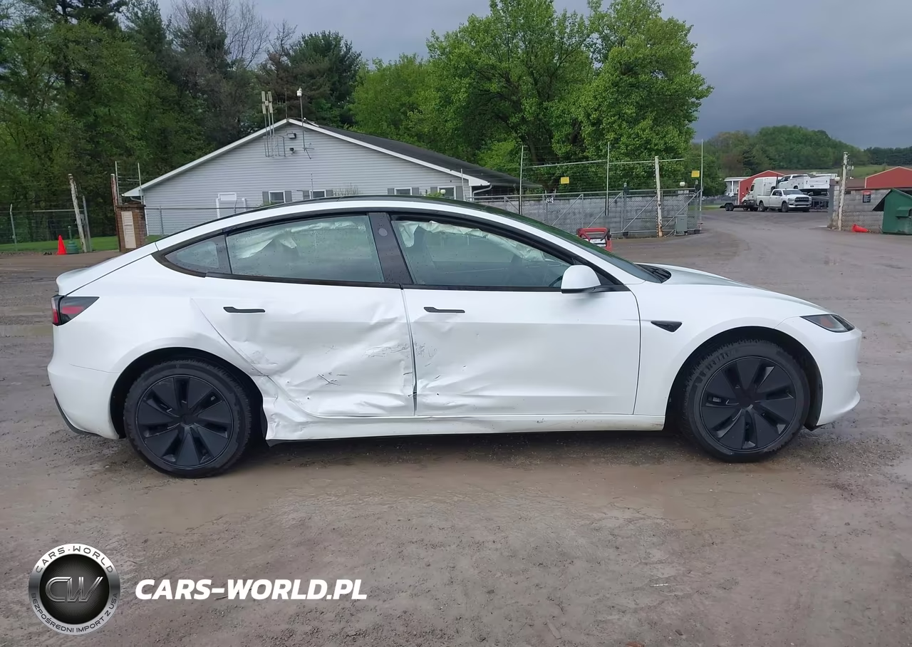 2025 Tesla Model 3 Long Range Rear-Wheel Drive-Standard Rear-Wheel Drive VIN:5YJ3E1EA7SF005416 - 14