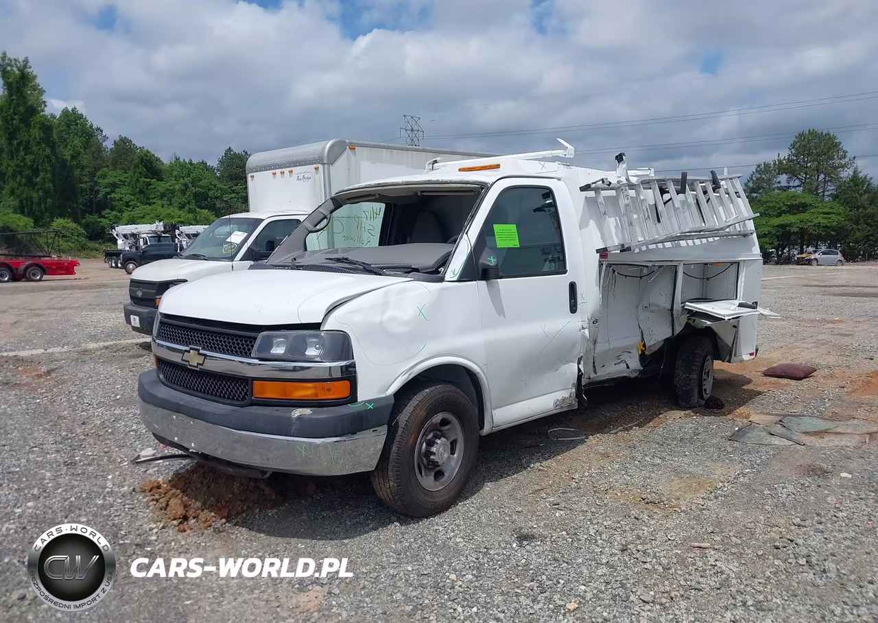 2015 Chevrolet Express Cutaway 3500 VIN:1GB0G2CG6F1137466 - 2