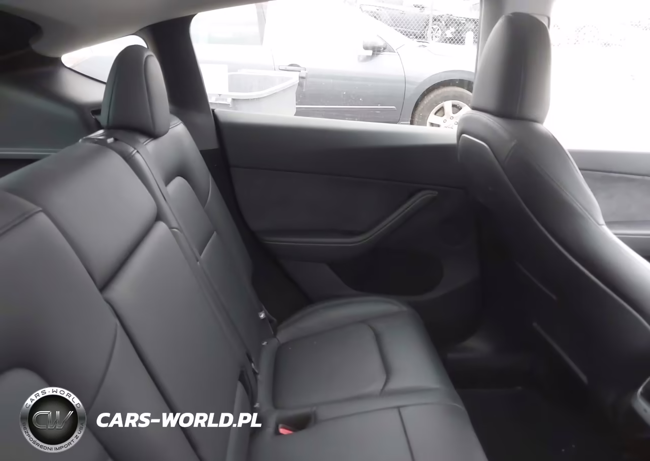2025 Tesla Model Y Long Range Dual Motor Rear-Wheel Drive VIN:7SAYGDEDXSA374010 - 8
