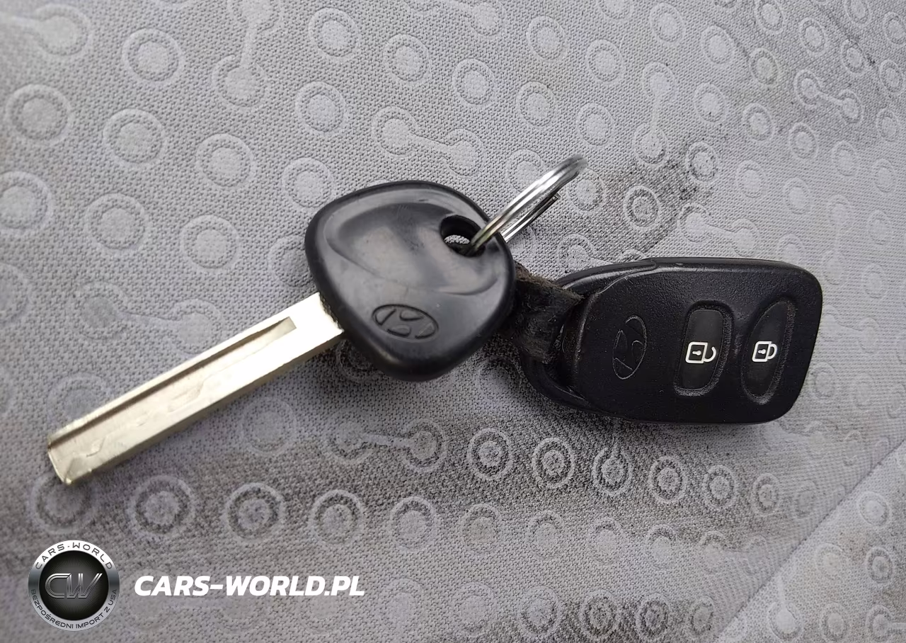 2012 Hyundai Accent Se VIN:KMHCU5AE3CU004139 - 11