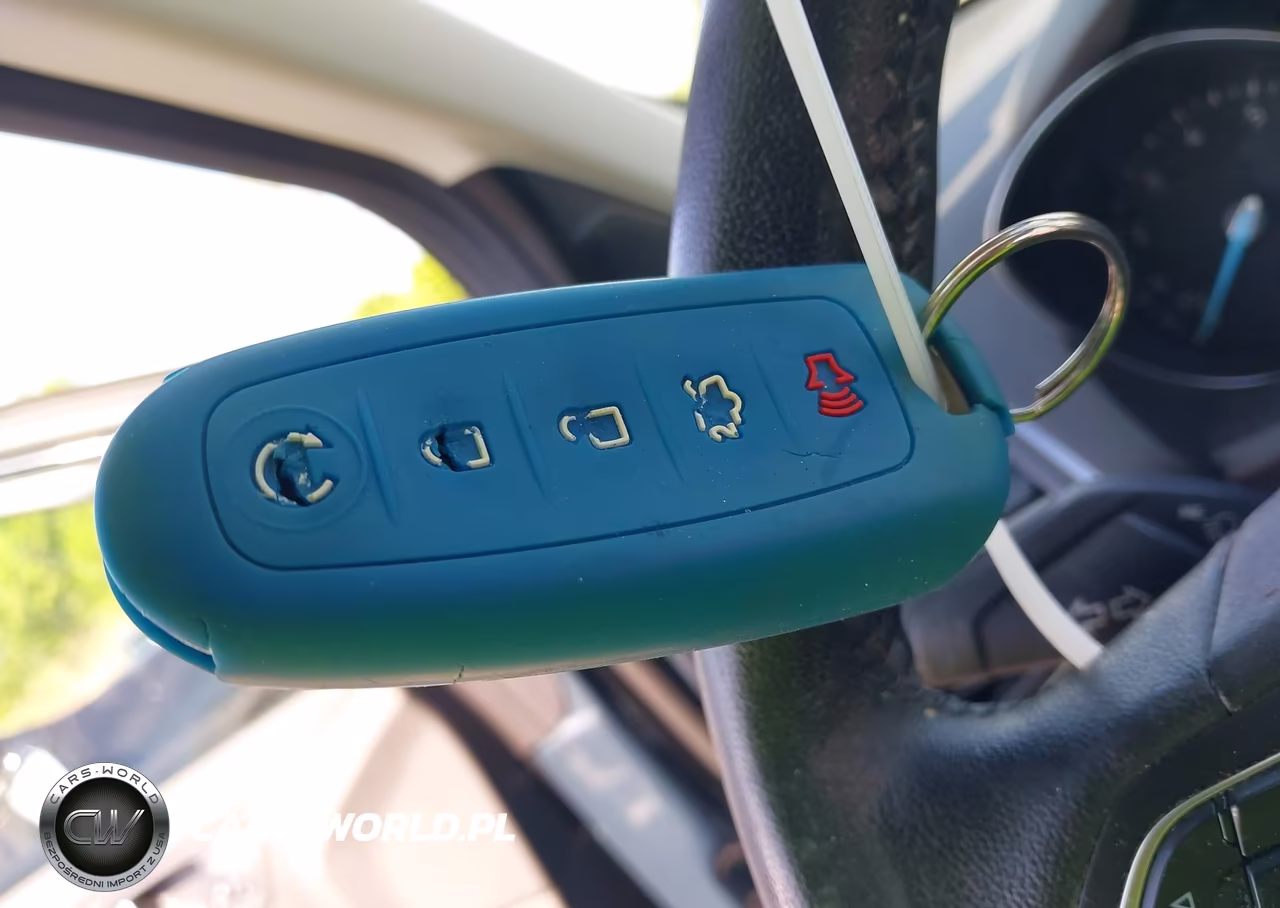 2019 Ford Escape Titanium VIN:1FMCU9J99KUB21636 - 11