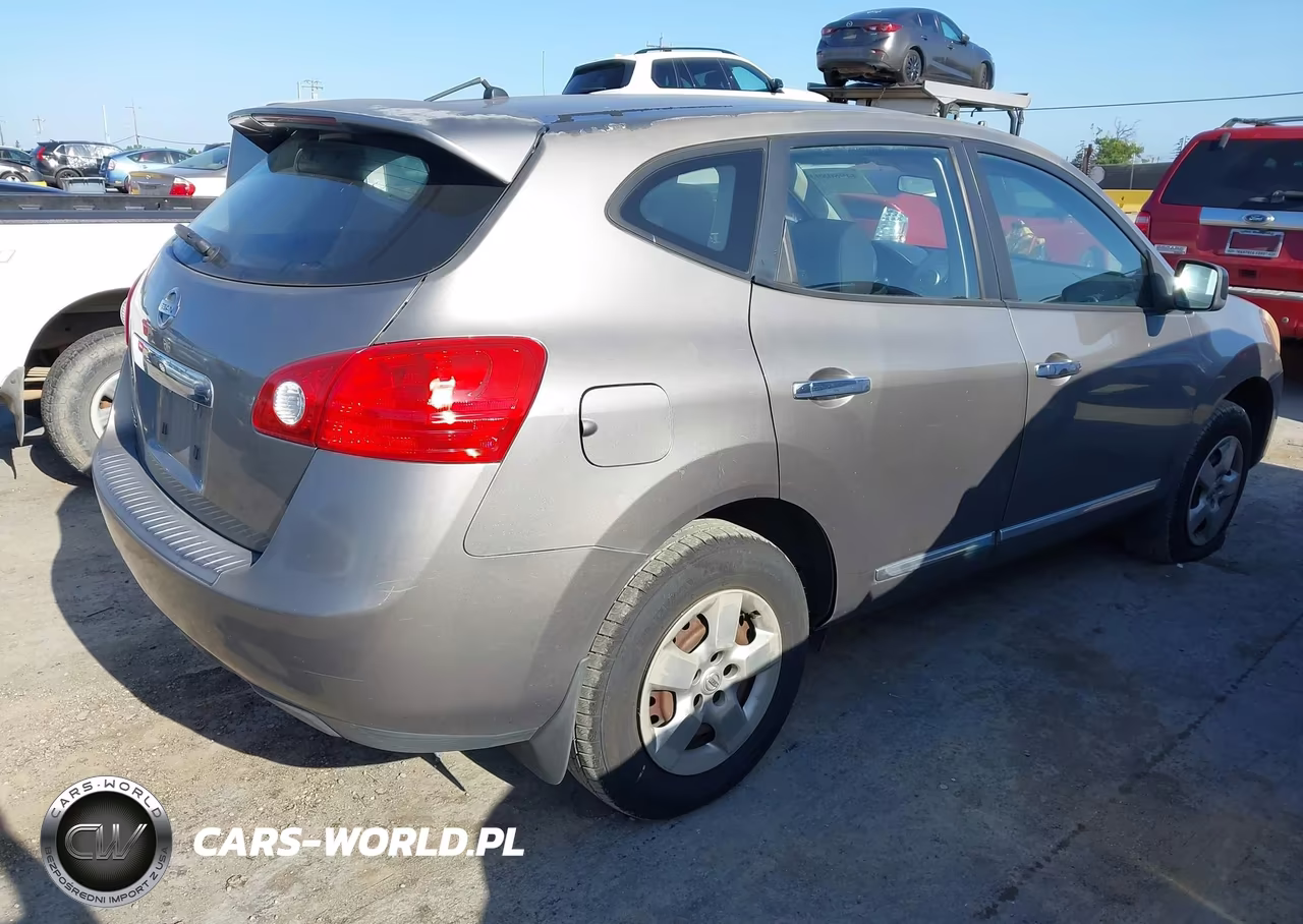 2011 Nissan Rogue S VIN:JN8AS5MT0BW567491 - 4