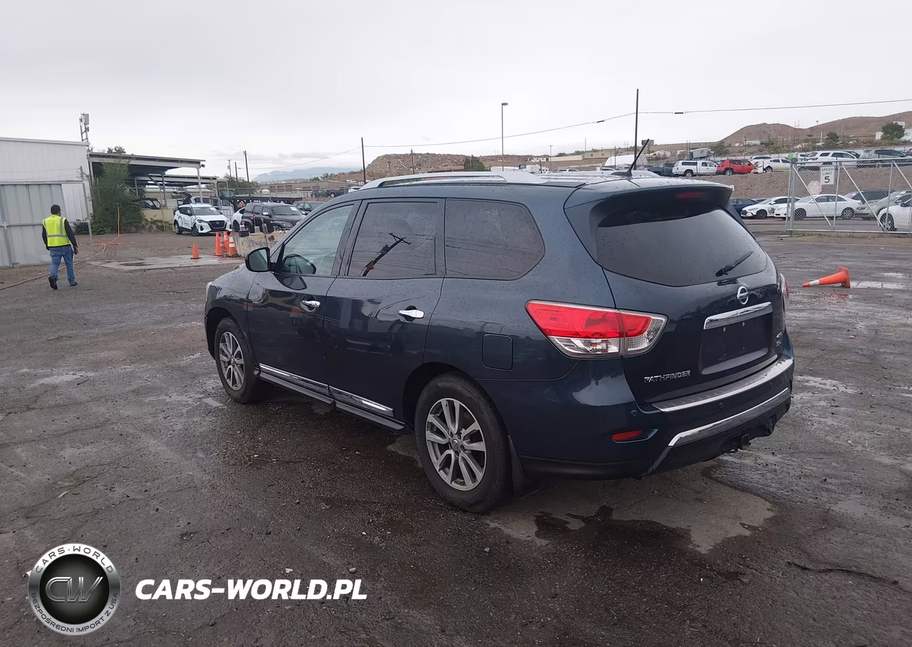 2016 Nissan Pathfinder Sl VIN:5N1AR2MM8GC636057 - 3
