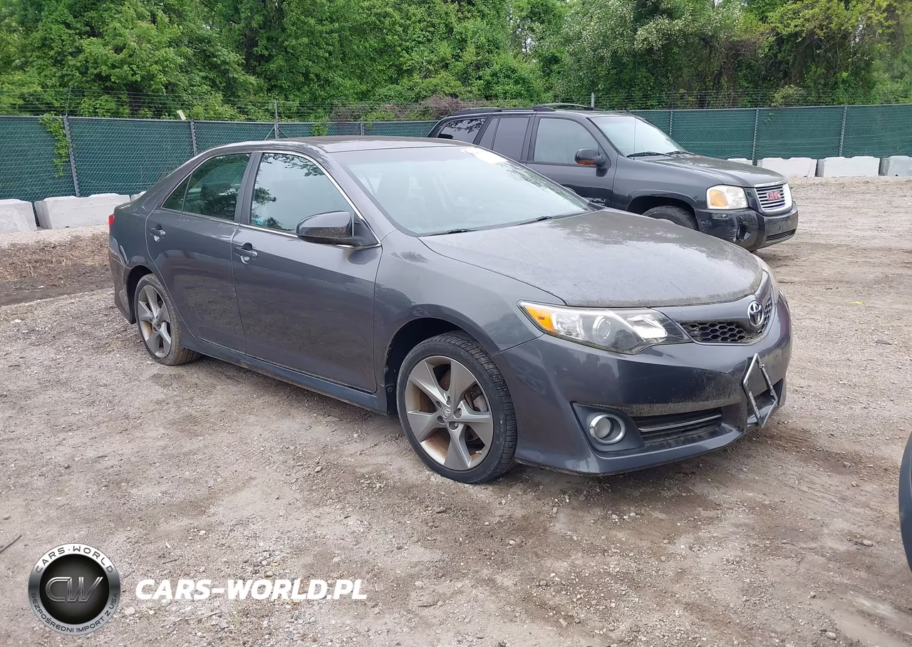 2014 Toyota Camry Se Sport