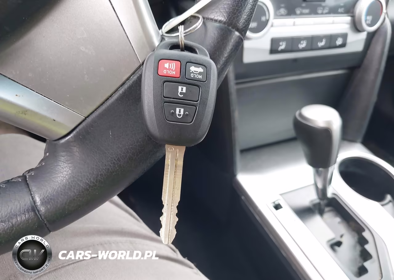 2014 Toyota Camry Se Sport VIN:4T1BF1FK9EU398519 - 11