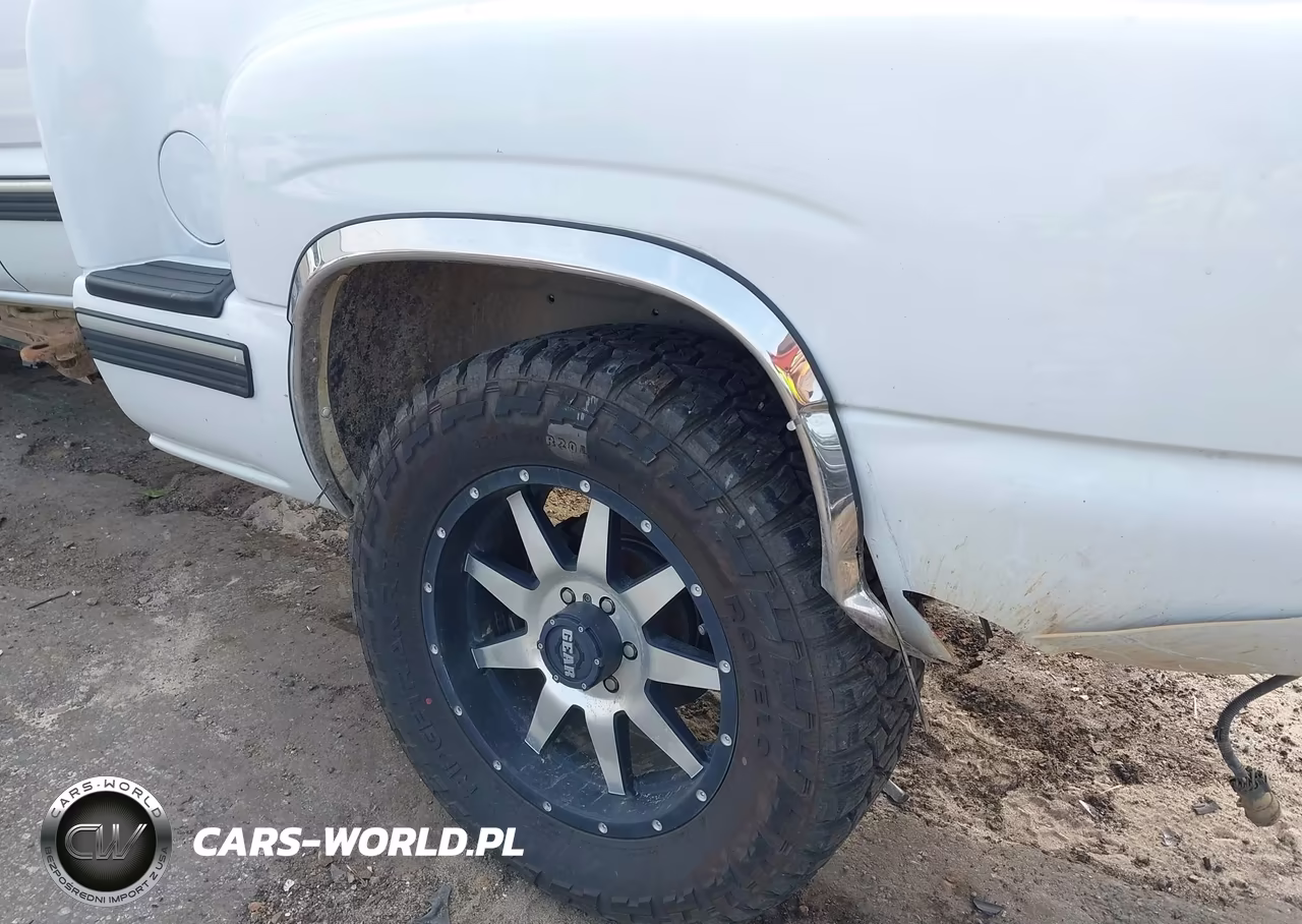 2000 Chevrolet Silverado 1500 Ls VIN:1GCEK19T9YZ318306 - 16