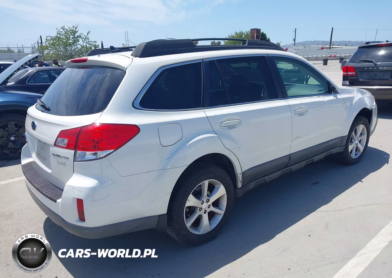 2013 Subaru Outback 2.5I Limited VIN:4S4BRBKC2D3223965 - 4