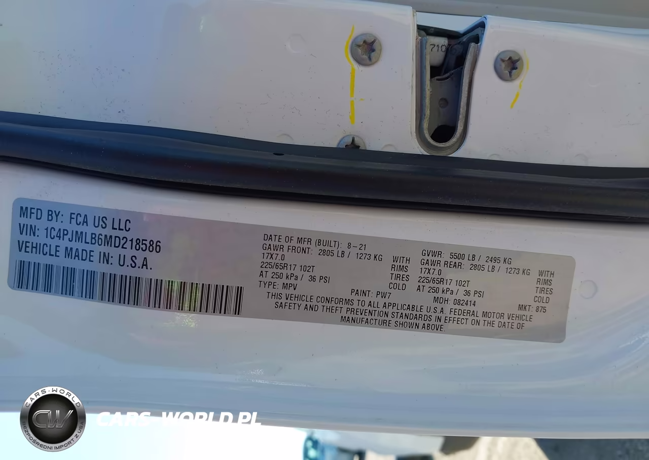2021 Jeep Cherokee Latitude Plus 4X4 VIN:1C4PJMLB6MD218586 - 9