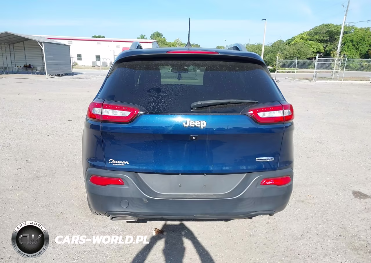2018 Jeep Cherokee Latitude Plus Fwd VIN:1C4PJLLX9JD580669 - 16