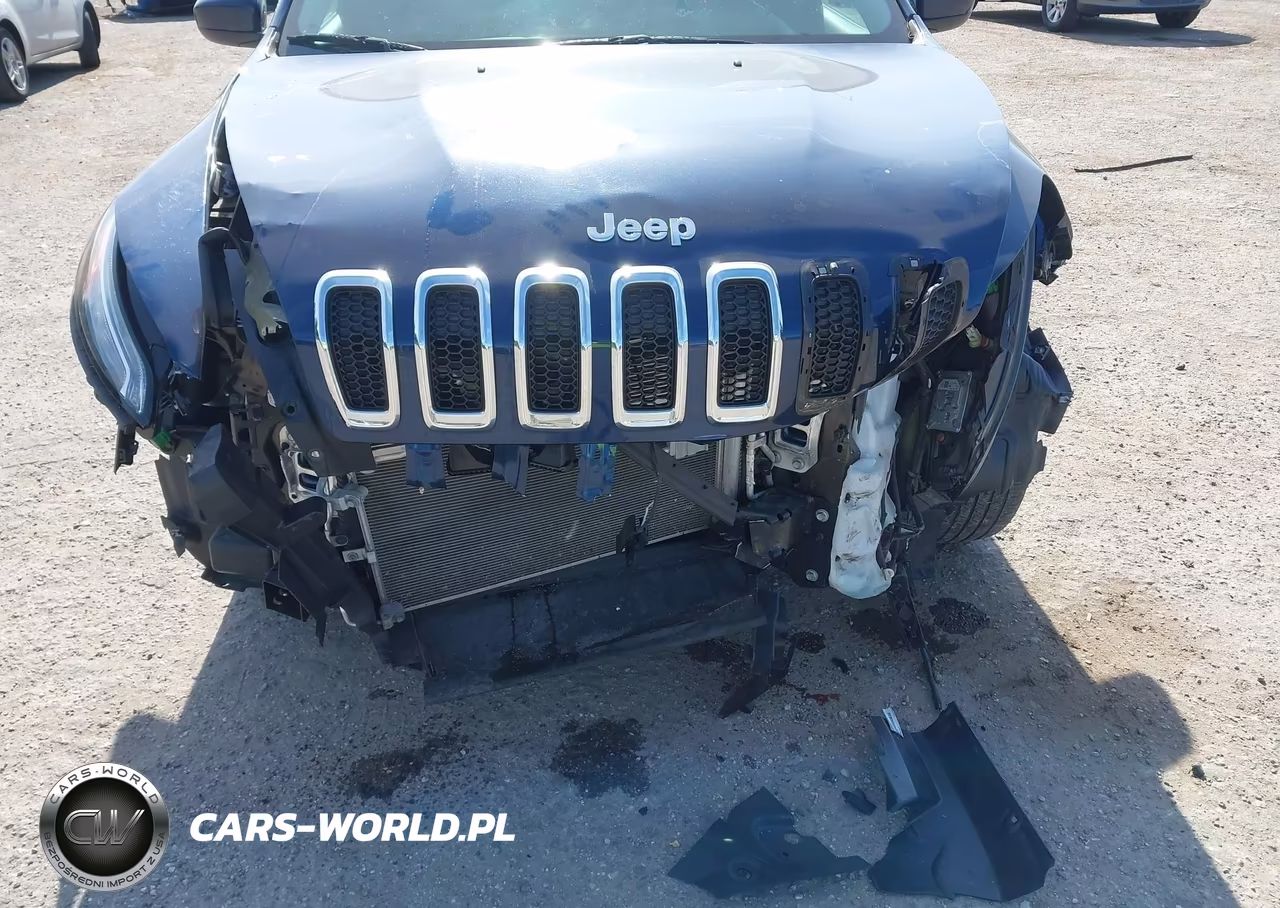 2018 Jeep Cherokee Latitude Plus Fwd VIN:1C4PJLLX9JD580669 - 6