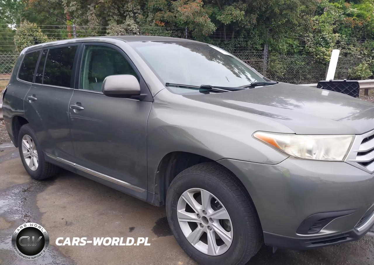 2013 Toyota Highlander Base V6 VIN:5TDZK3EH4DS104379 - 13