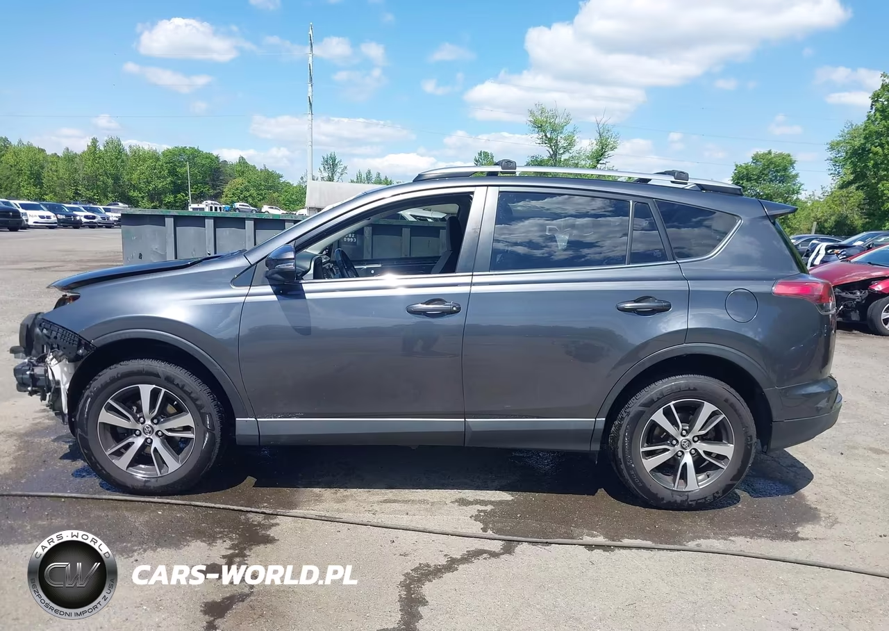 2018 Toyota Rav4 Xle VIN:JTMRFREV3JD254939 - 14