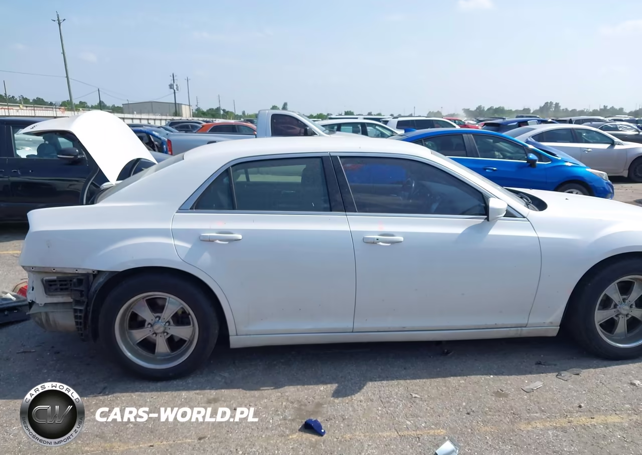 2012 Chrysler 300 VIN:2C3CCAAG7CH166672 - 14