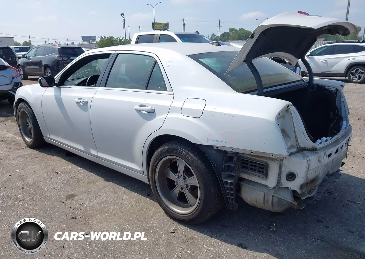 2012 Chrysler 300 VIN:2C3CCAAG7CH166672 - 3