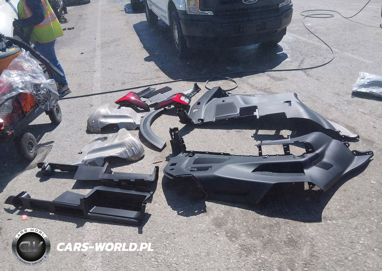 2025 Ford Explorer St VIN:1FMWK8GC7SGA51701 - 12