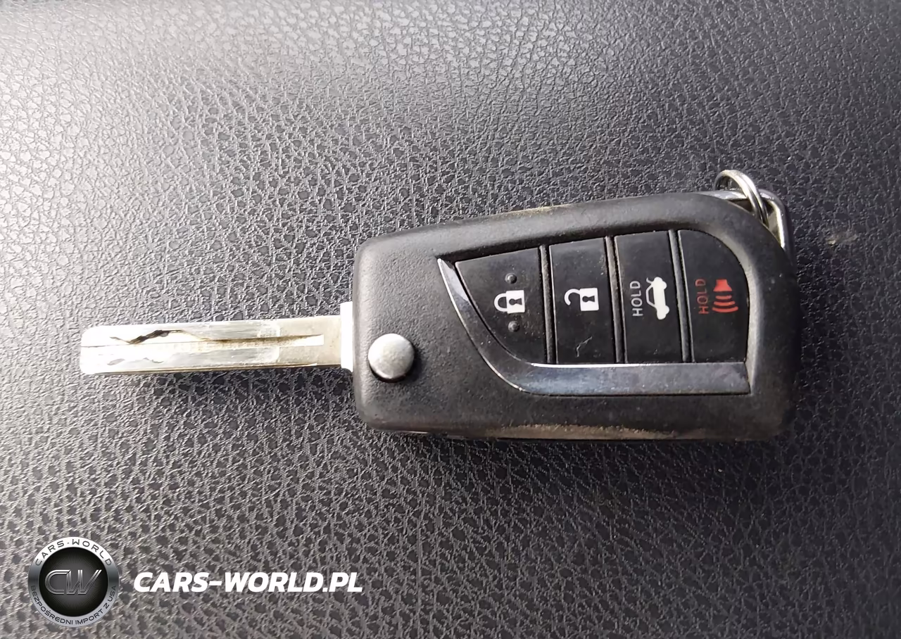 2019 Toyota Camry Le VIN:4T1B11HK2KU750220 - 11
