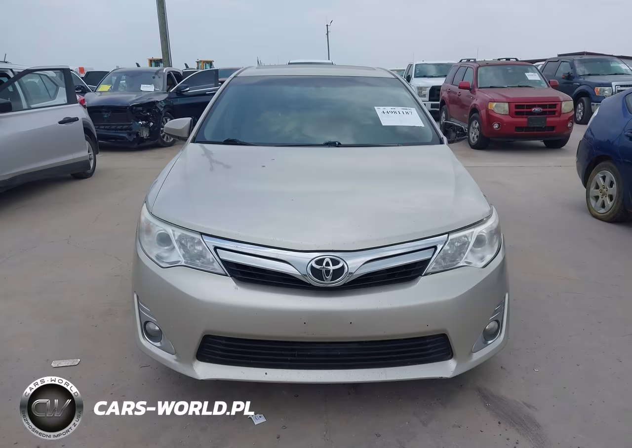 2014 Toyota Camry Xle VIN:4T1BF1FK1EU772928 - 12