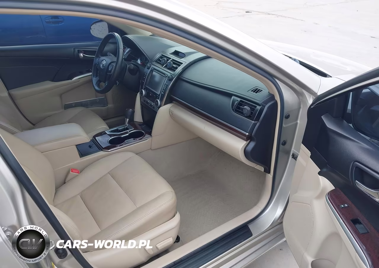 2014 Toyota Camry Xle VIN:4T1BF1FK1EU772928 - 5