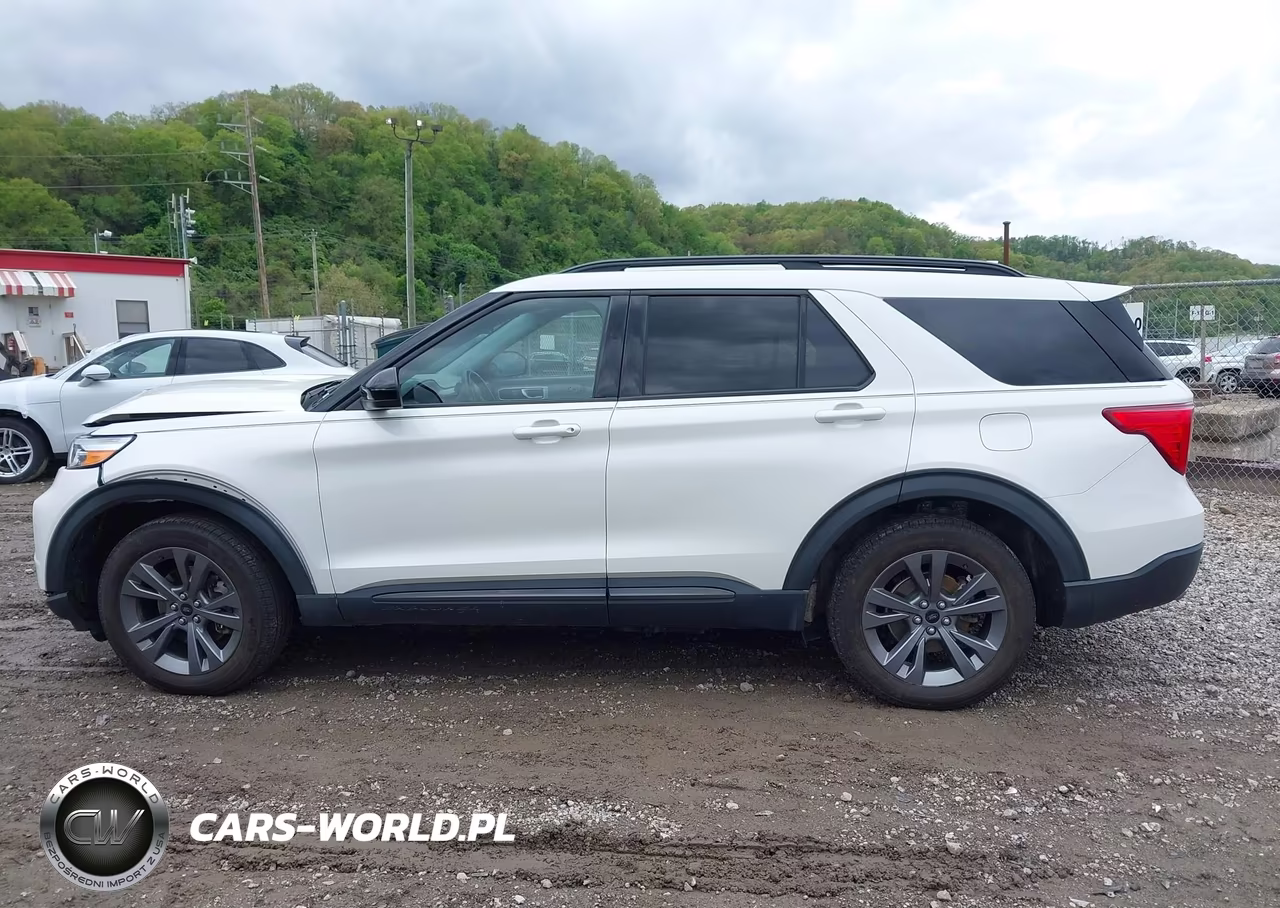 2022 Ford Explorer Xlt VIN:1FMSK8DH9NGA19626 - 14