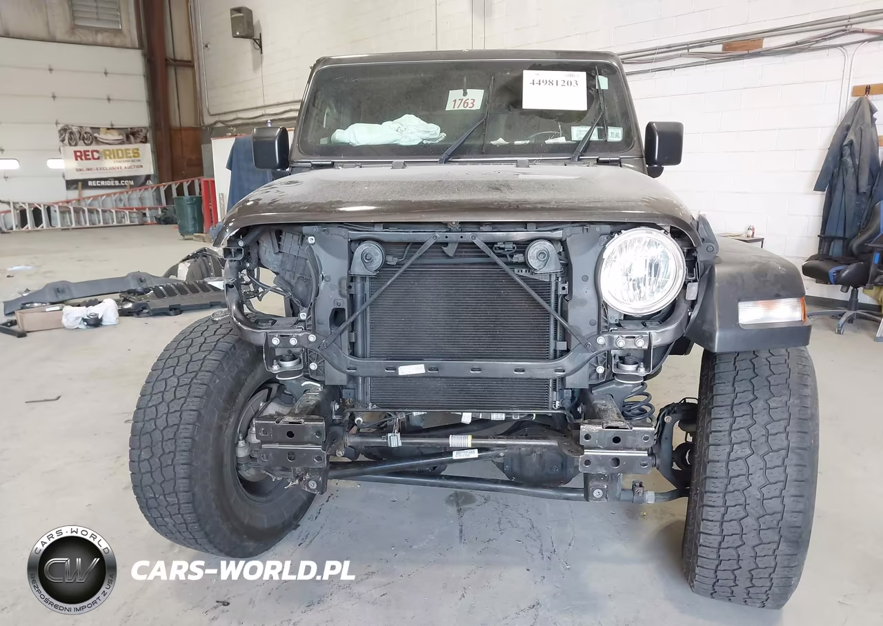2019 Jeep Wrangler Unlimited Sport S 4X4 VIN:1C4HJXDG1KW653274 - 6