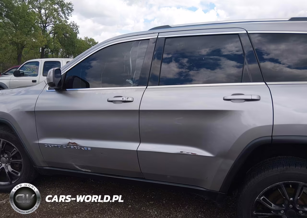 2014 Jeep Grand Cherokee Laredo VIN:1C4RJFAG3EC415368 - 14