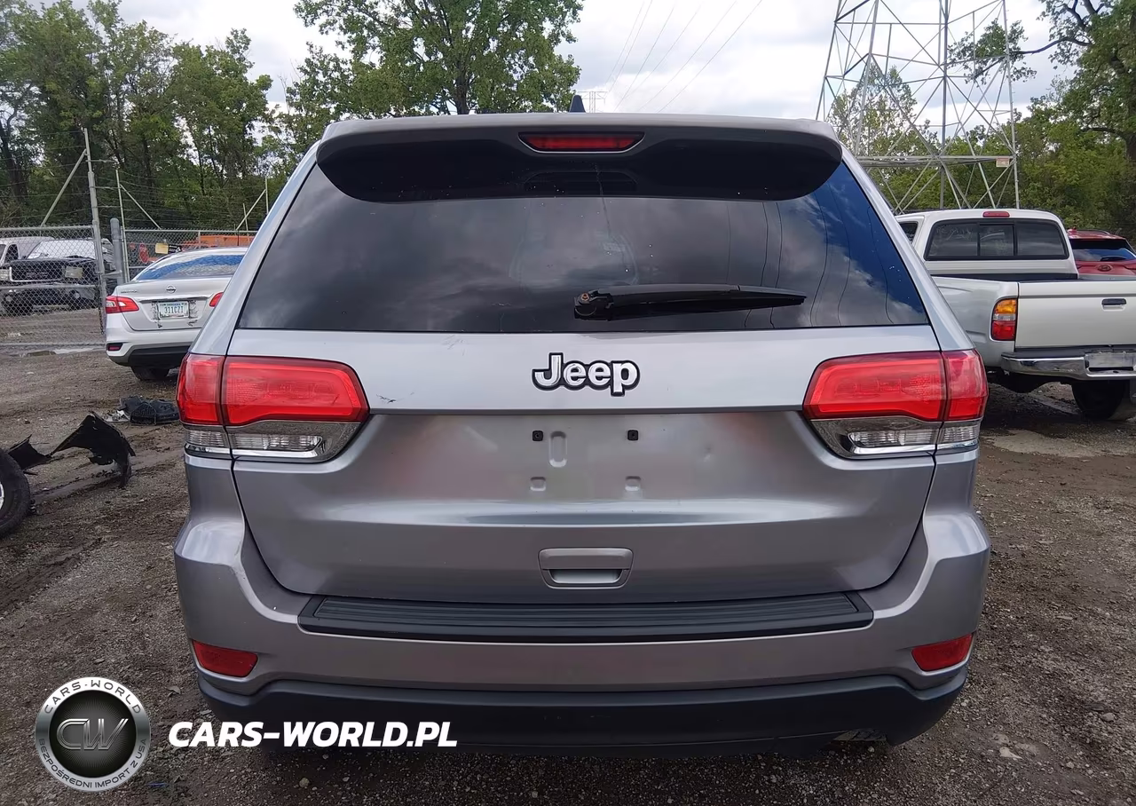 2014 Jeep Grand Cherokee Laredo VIN:1C4RJFAG3EC415368 - 16