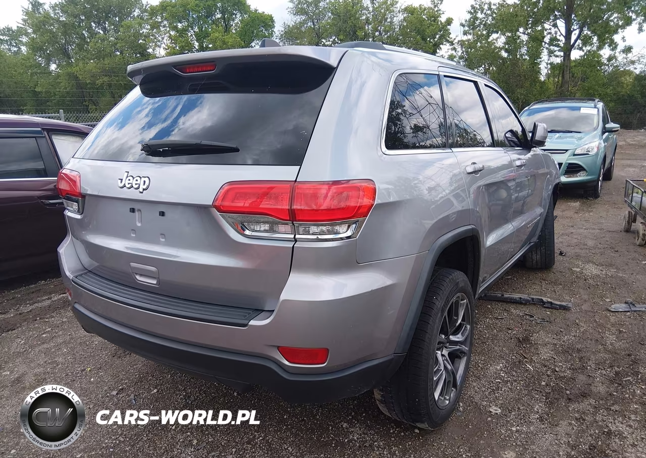 2014 Jeep Grand Cherokee Laredo VIN:1C4RJFAG3EC415368 - 4