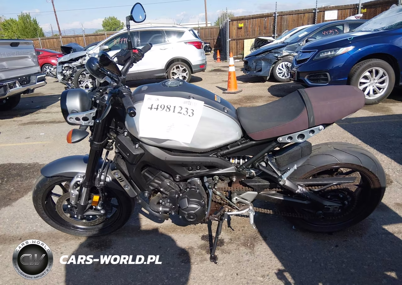 2016 Yamaha Xsr900 60Th Anniversary VIN:JYARN47E0GA000081 - 13