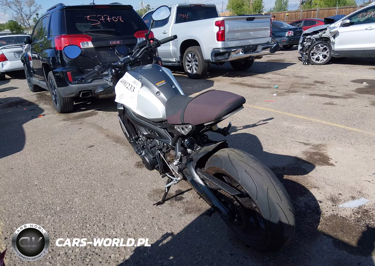 2016 Yamaha Xsr900 60Th Anniversary VIN:JYARN47E0GA000081 - 3