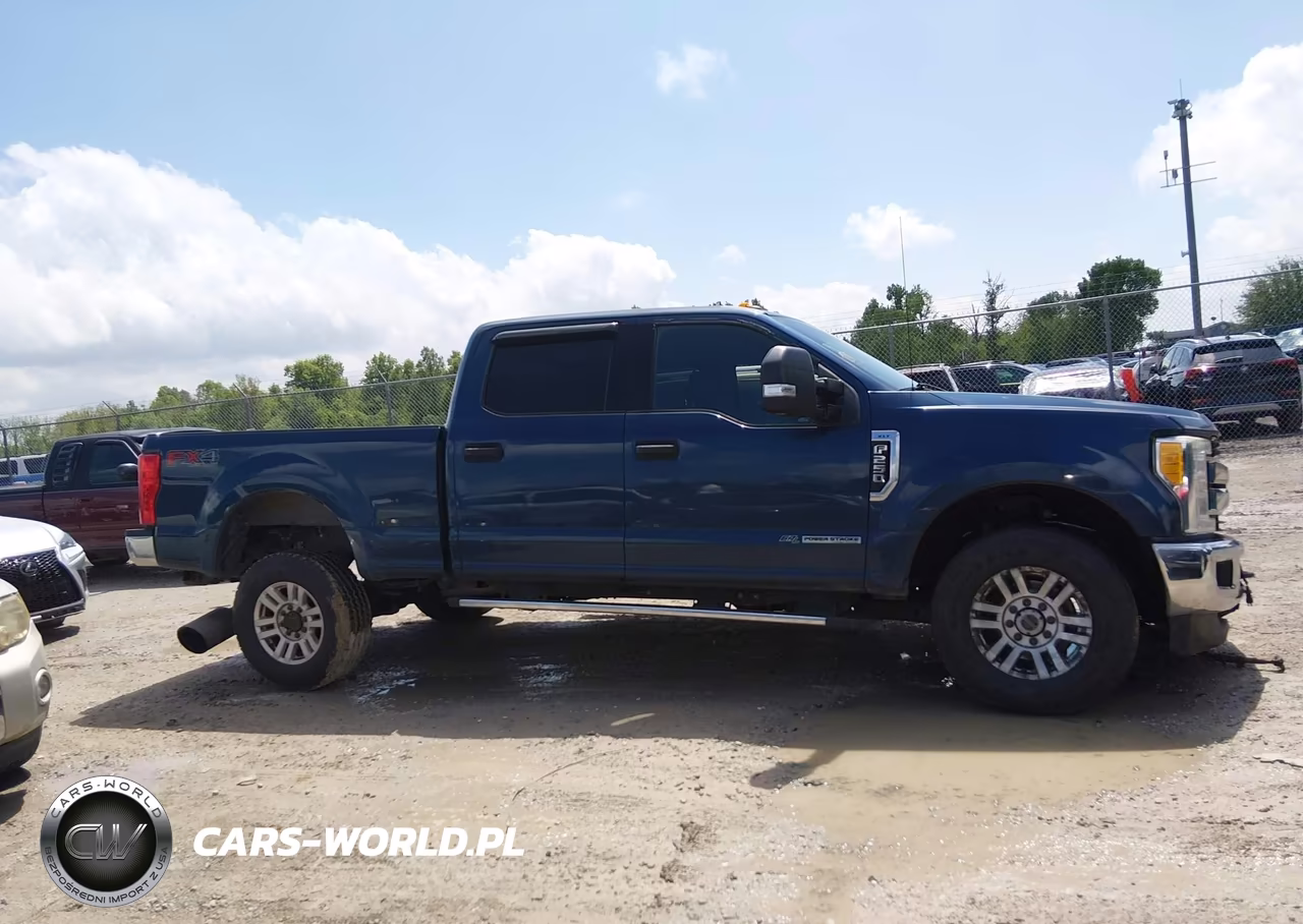 2017 Ford F-250 Xlt VIN:1FT7W2BT2HEB45989 - 14