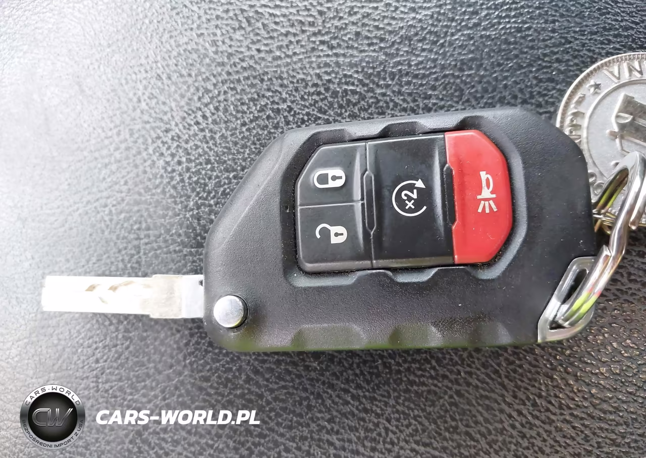 2020 Jeep Gladiator Sport S 4X4 VIN:1C6JJTAG7LL140071 - 11