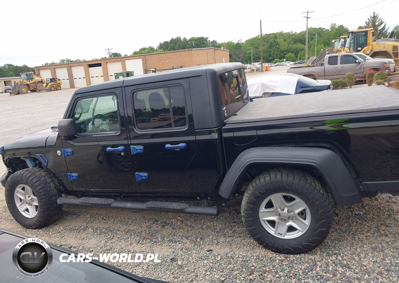 2020 Jeep Gladiator Sport S 4X4 VIN:1C6JJTAG7LL140071 - 14