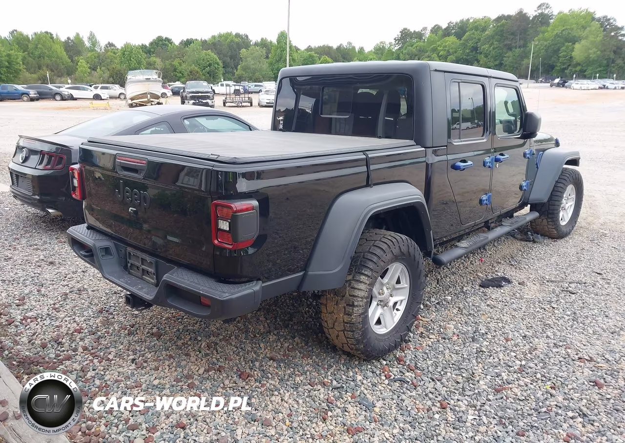 2020 Jeep Gladiator Sport S 4X4 VIN:1C6JJTAG7LL140071 - 4