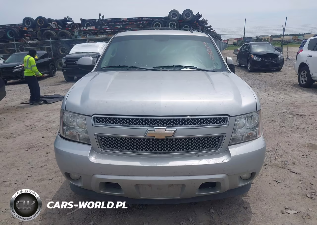 2010 Chevrolet Tahoe Lt VIN:1GNMCBE37AR173252 - 11