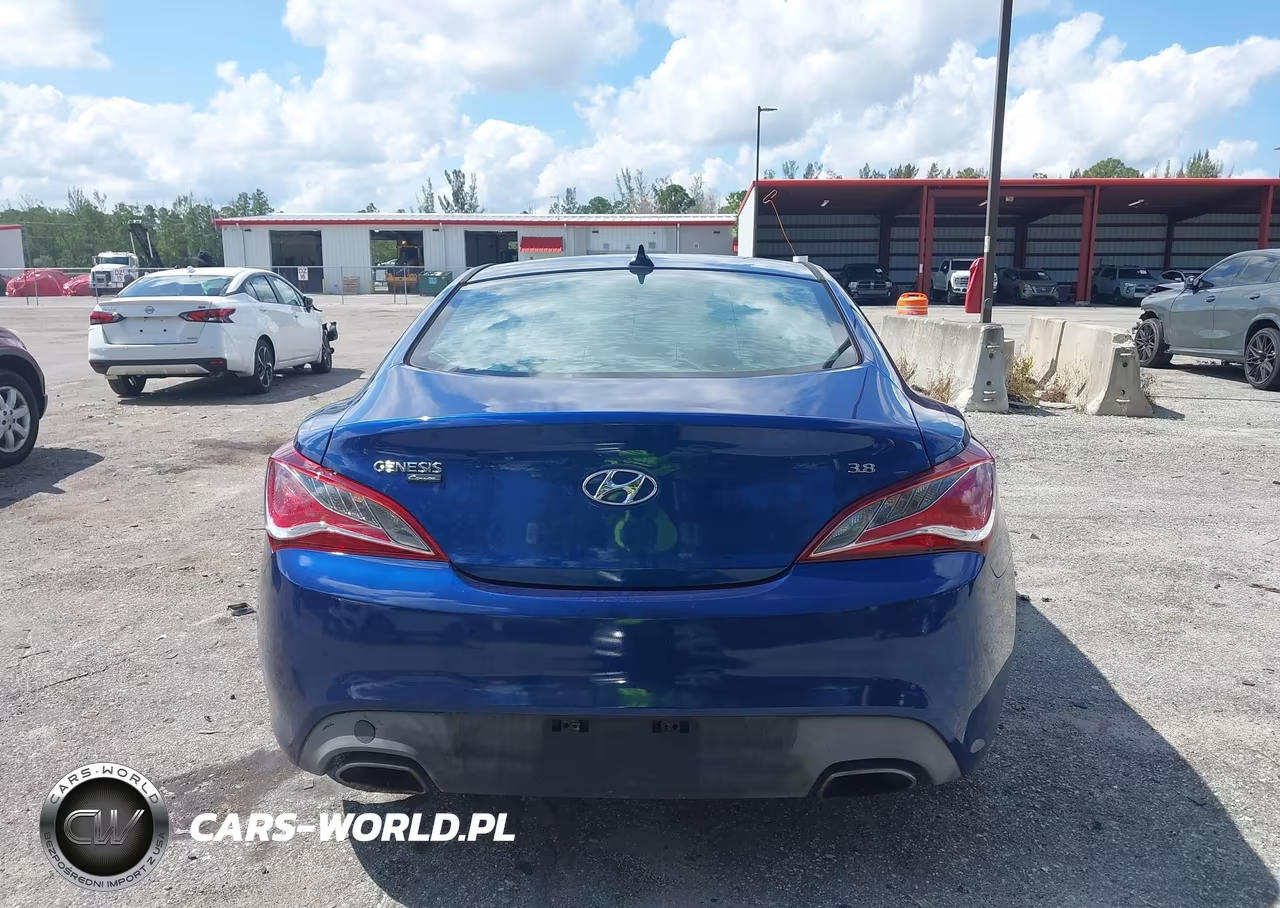 2016 Hyundai Genesis 3.8 Base VIN:KMHHT6KJ3GU136544 - 15