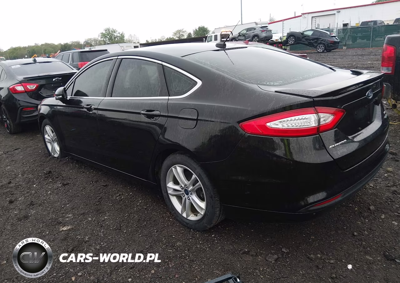 2015 Ford Fusion Se VIN:1FA6P0HD8F5116836 - 3