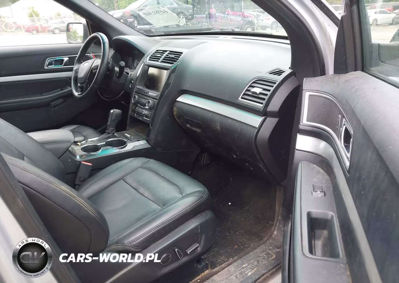 2016 Ford Explorer Xlt VIN:1FM5K8D8XGGB92605 - 5