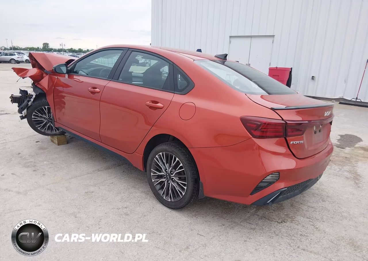 2023 Kia Forte Gt-Line VIN:3KPF54AD1PE621530 - 3