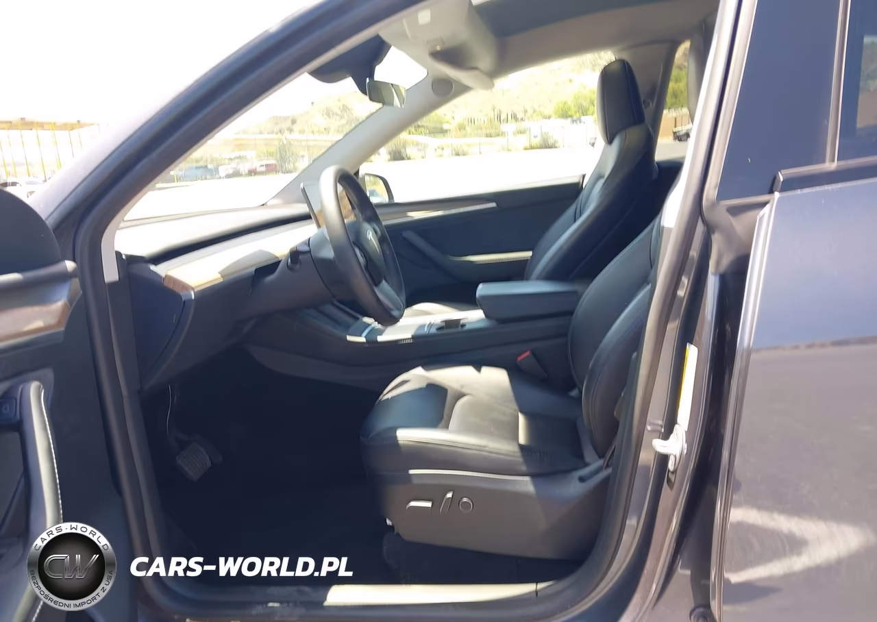 2023 Tesla Model Y VIN:7SAYGDEE1PF891361 - 5