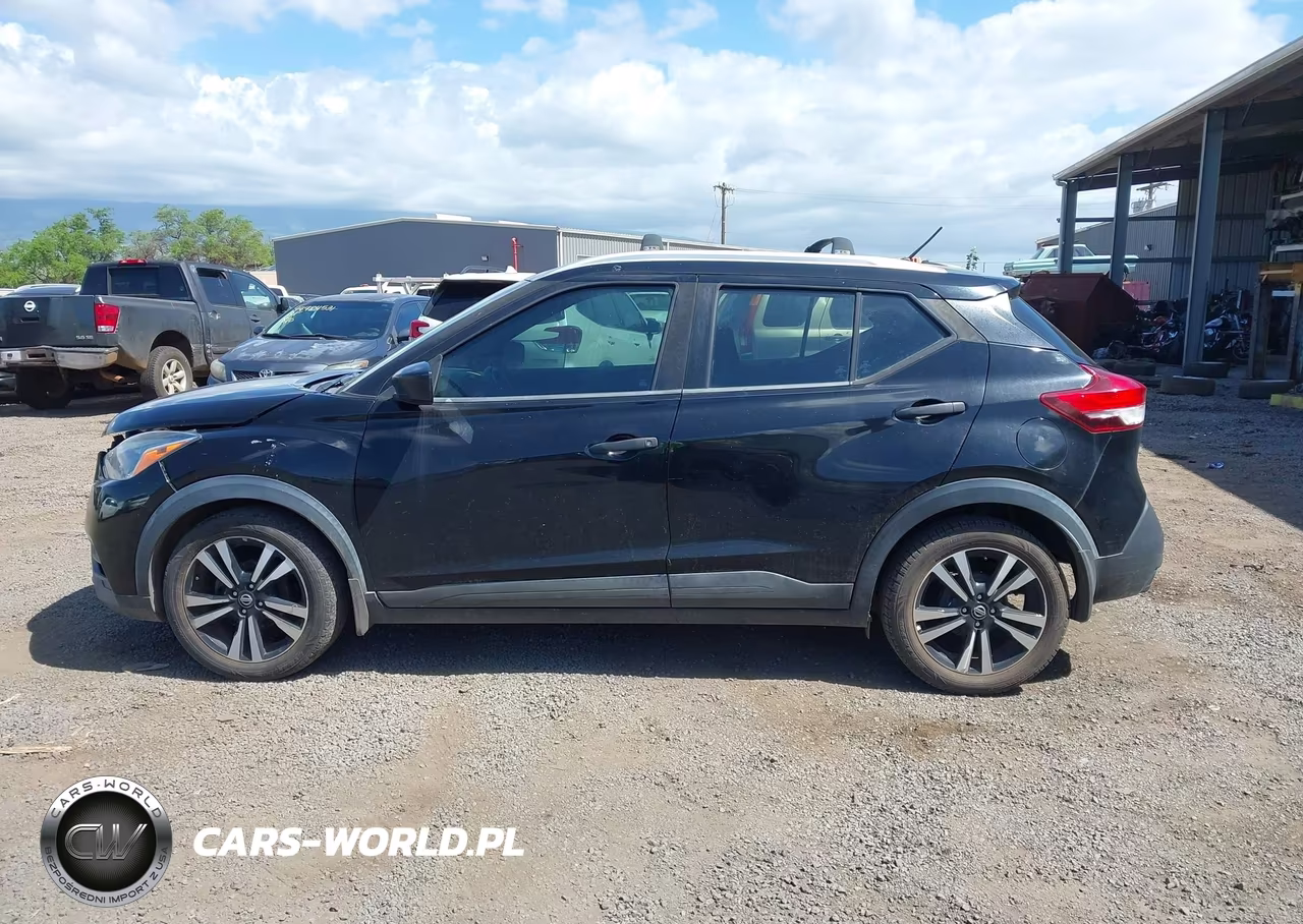 2018 Nissan Kicks S VIN:3N1CP5CU9JL509547 - 14