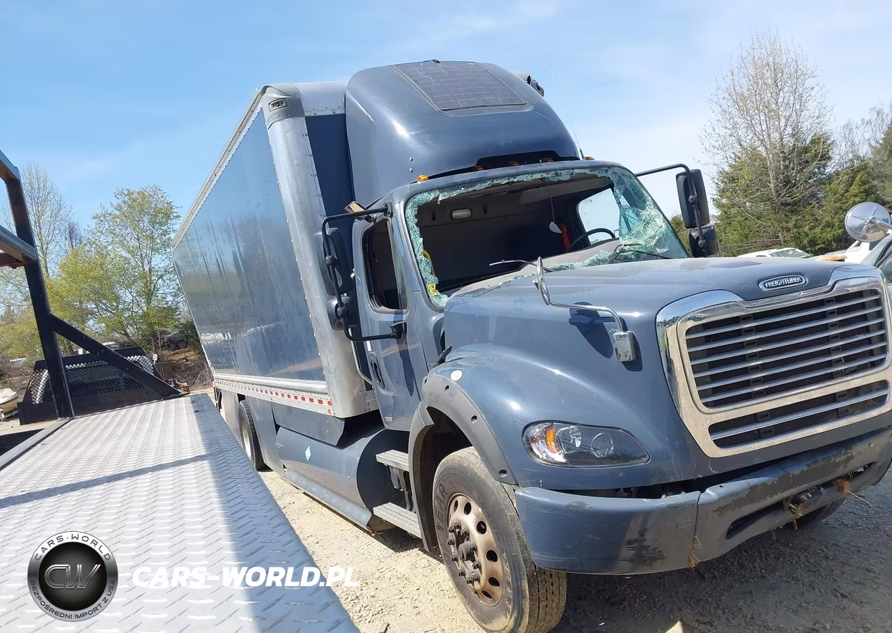 2023 Freightliner M2 112